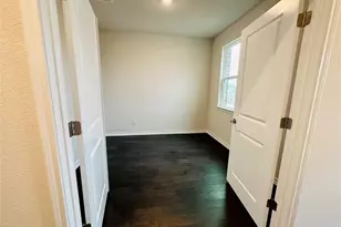 709 Long Run, Liberty Hill, TX 78642 - Photo 4
