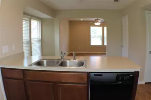 12711 Rampart St, Austin, TX 78727 - Photo 8
