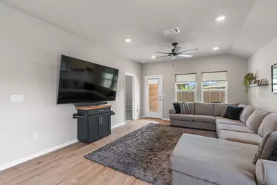 1204 Vogel Drive, Georgetown, TX 78626 - Photo 10