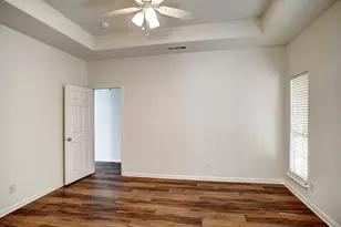 1335 Lovers Ln, Bastrop, TX 78602 - Photo 18