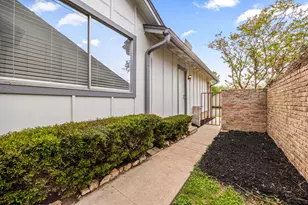 9445 Singing Quail Dr, Austin, TX 78758 - Photo 4