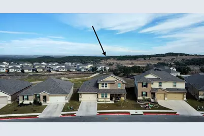602 Sue Peaks Loop, Dripping Springs, TX 78620 - Photo 4