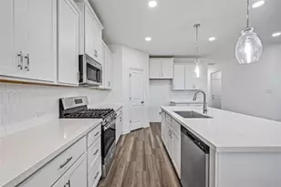 315 Doodle Ln, Hutto, TX 78634 - Photo 6
