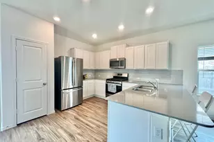 6533 Strelitzia Cove, Round Rock, TX 78665 - Photo 2