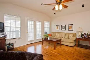 16100 Great Oaks Dr, Round Rock, TX 78681 - Photo 2