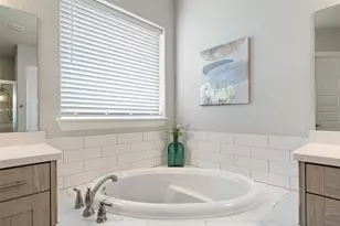 125 Callie Way, Liberty Hill, TX 78642 - Photo 32