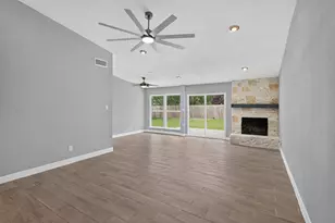 4600 Cedargrove Dr, Austin, TX 78744 - Photo 4