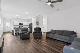 608 Magnum Force Dr, Jarrell, TX 76537 - Photo 2