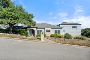 102 Paragon Ct, Lakeway, TX 78734 - Photo 1