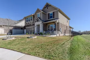 317 Canyoncrest Wy, Liberty Hill, TX 78642 - Photo 2