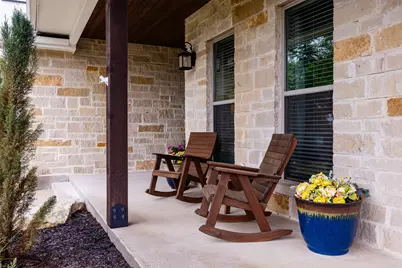 522 S San Juan, Kerrville, TX 78028 - Photo 4