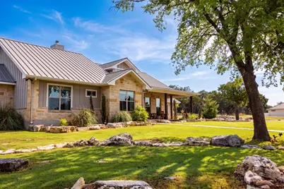 522 S San Juan, Kerrville, TX 78028 - Photo 2