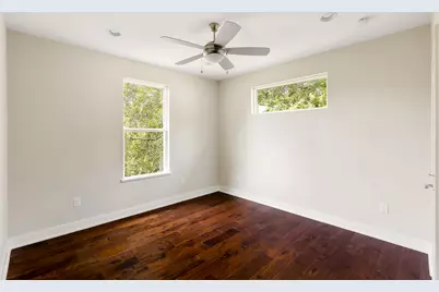 4907 Mendoza Drive, Austin, TX 78721 - Photo 28