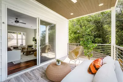4907 Mendoza Drive, Austin, TX 78721 - Photo 8