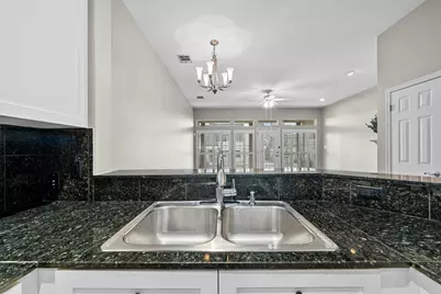 2918 Ranch Road 620 Road N #W219, Austin, TX 78734 - Photo 10