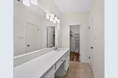 5701 Scout Bluff, Austin, TX 78731 - Photo 12