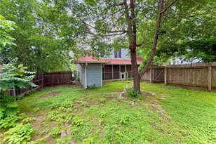 423 S Main St, Lockhart, TX 78644 - Photo 24