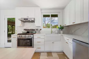 1610 Corona Dr, Austin, TX 78723 - Photo 8