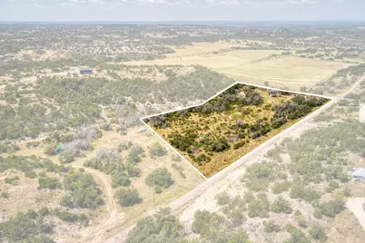 51 Ds Road, Fredericksburg, TX 78624 - Photo 20