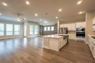 337 Alicante Ln, Liberty Hill, TX 78642 - Photo 2