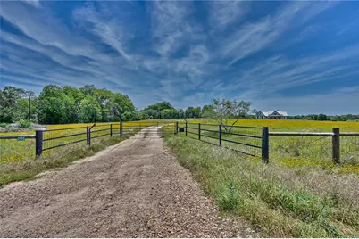 2165 County Road 250, Weimar, TX 78962 - Photo 36