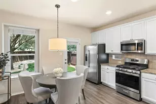 1704 Comfort Ln, Austin, TX 78748 - Photo 8