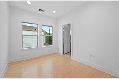 3306 Thomas Kincheon Street, Austin, TX 78745 - Photo 16