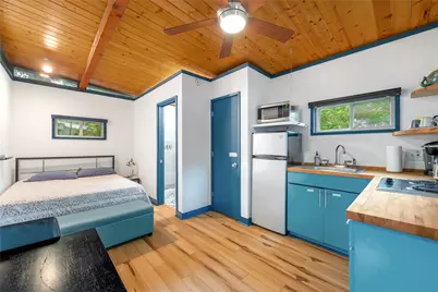 2512 E 2nd Street, Austin, TX 78702 - Photo 32