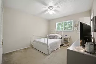 1400 Meadows Dr, Round Rock, TX 78681 - Photo 20