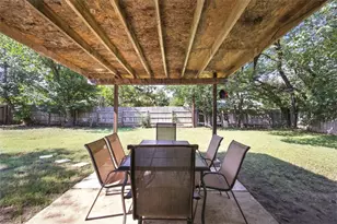 1400 Meadows Dr, Round Rock, TX 78681 - Photo 30