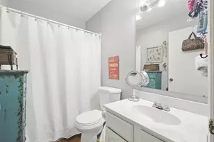 1400 Meadows Dr, Round Rock, TX 78681 - Photo 24