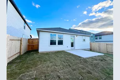 325 Alcatraz Loop, Jarrell, TX 76537 - Photo 16