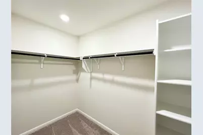 325 Alcatraz Loop, Jarrell, TX 76537 - Photo 4