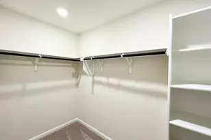 325 Alcatraz Loop, Jarrell, TX 76537 - Photo 4