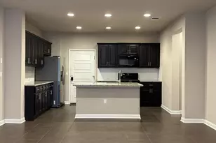 13800 Lyndhurst St, Austin, TX 78717 - Photo 4