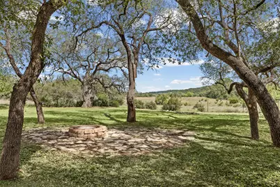 10409 Little Creek Circle, Dripping Springs, TX 78620 - Photo 36
