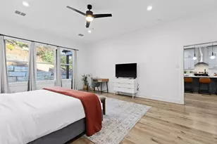 273 Tahitian Dr, Bastrop, TX 78602 - Photo 32