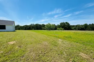 1300 Private Rd 7037, Lexington, TX 78947 - Photo 36