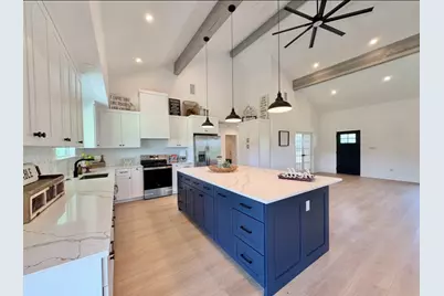 1300 Private Road 7037, Lexington, TX 78947 - Photo 1