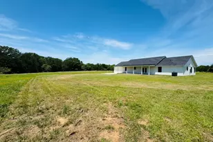 1300 Private Rd 7037, Lexington, TX 78947 - Photo 32