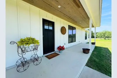 1300 Private Road 7037, Lexington, TX 78947 - Photo 2