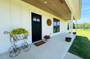 1300 Private Rd 7037, Lexington, TX 78947 - Photo 2