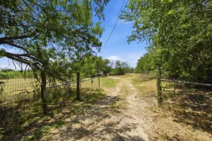161 Kai Vista Dr, Kyle, TX 78640 - Photo 30