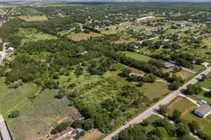 161 Kai Vista Dr, Kyle, TX 78640 - Photo 38