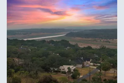 318 Coventry Road, Spicewood, TX 78669 - Photo 2