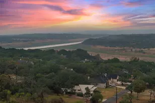 318 Coventry Rd, Spicewood, TX 78669 - Photo 2