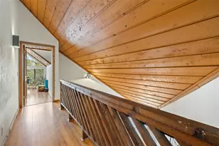 318 Coventry Rd, Spicewood, TX 78669 - Photo 10