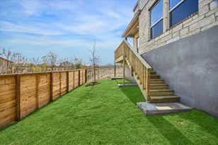 1531 N Red Bud Ln, Round Rock, TX 78665 - Photo 14