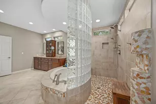 917 Challenger, Lakeway, TX 78734 - Photo 18