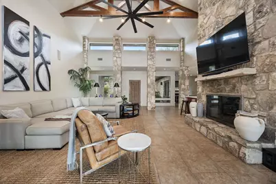 917 Challenger, Lakeway, TX 78734 - Photo 6